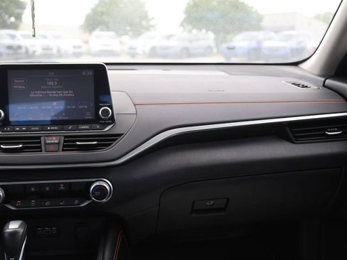 Used 2021 Nissan Altima 2.5 SR FWD image 24