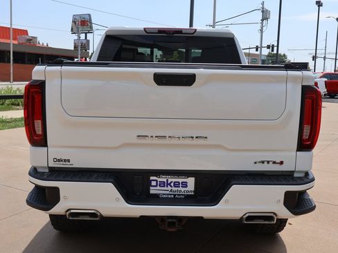 Certified 2023 GMC Sierra 1500 AT4 w/ AT4 Premium Package AWD/4WD image 5