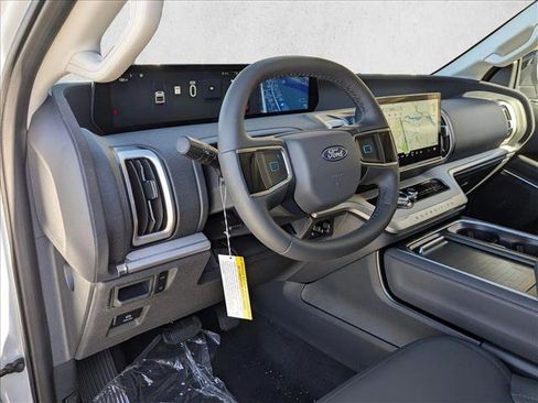 New 2026 Ford Expedition Max Active image 3