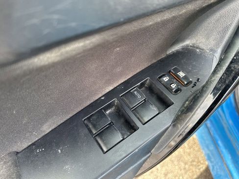 Used 2017 Toyota Corolla iM image 16