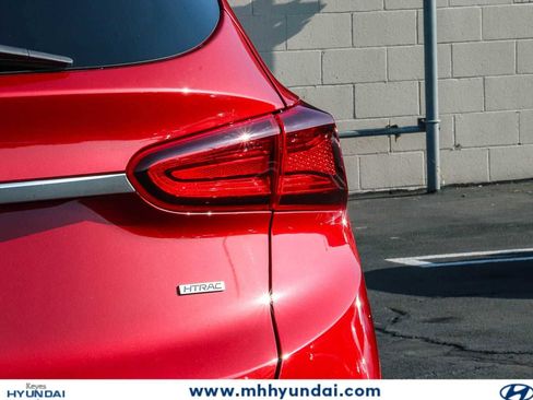 Used 2019 Hyundai Santa Fe SE AWD/4WD image 10