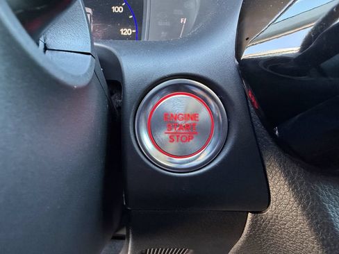 Used 2025 Acura ADX AWD image 24