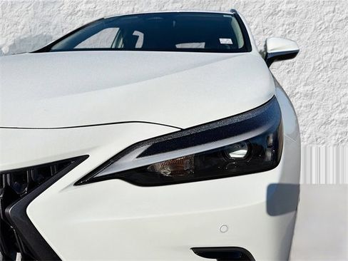 New 2026 Lexus NX 350 NX 350h image 9