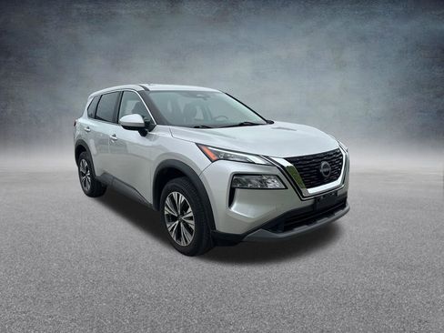 Used 2023 Nissan Rogue SV FWD image 8