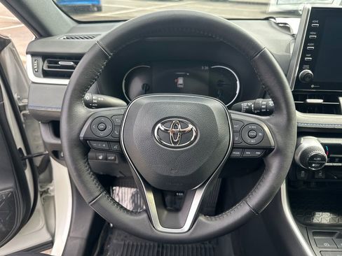 Certified 2022 Toyota RAV4 XSE w/ XSE Grade Weather Package AWD/4WD image 18