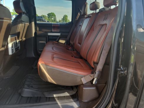 Used 2018 Ford F150 King Ranch w/ Equipment Group 601A Luxury AWD/4WD image 11