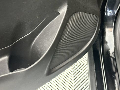 Used 2021 Chevrolet Malibu RS FWD image 19