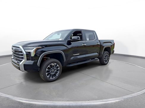 New 2026 Toyota Tundra Limited AWD/4WD image 4