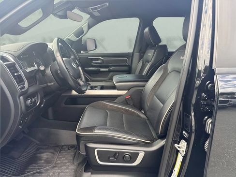 Used 2023 RAM 1500 Laramie AWD/4WD image 5