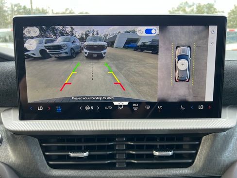 New 2026 Ford Explorer Platinum image 23