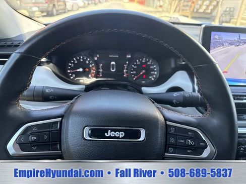 Used 2022 Jeep Compass Limited AWD/4WD image 29