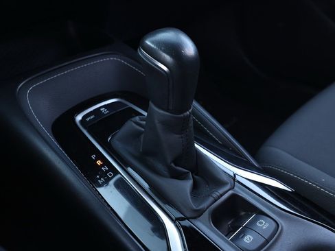 Used 2022 Toyota Corolla SE image 31