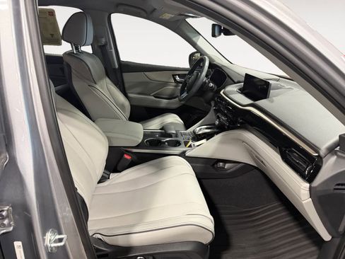 Used 2024 Acura MDX SH-AWD w/ Advance Package image 16