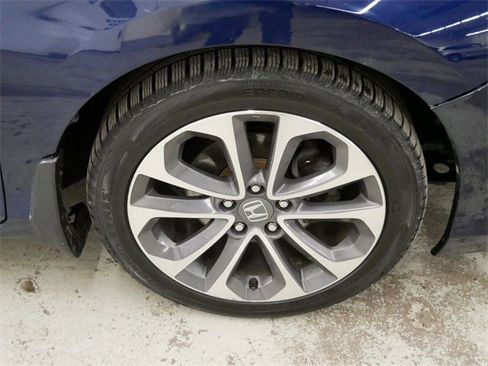 Used 2015 Honda Accord Sport image 7
