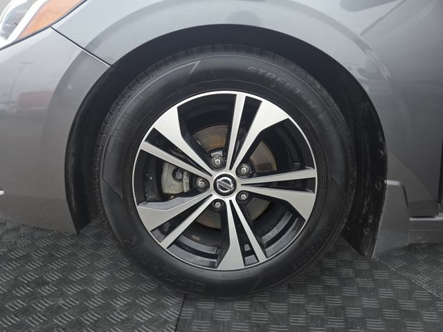 Used 2021 Nissan Sentra SV FWD image 32