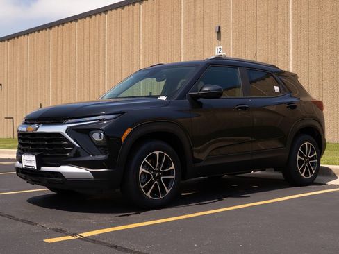 New 2026 Chevrolet TrailBlazer LT w/ Convenience Package image 4