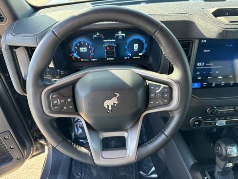 Certified 2025 Ford Bronco Badlands image 14