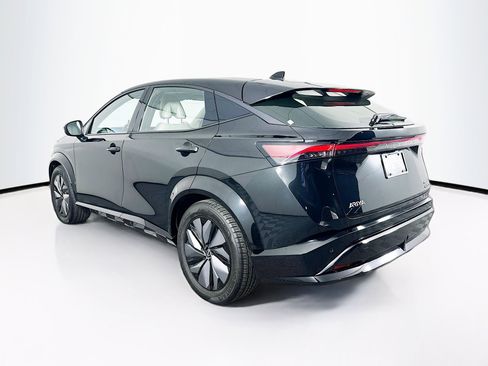 Used 2024 Nissan Ariya AWD image 5