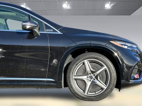 Certified 2023 Mercedes-Benz EQS 580 4MATIC SUV image 36