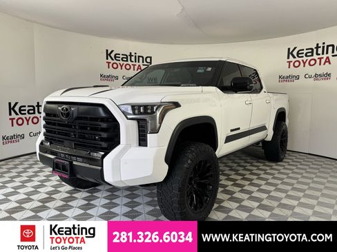 Used 2024 Toyota Tundra Limited AWD/4WD image 9