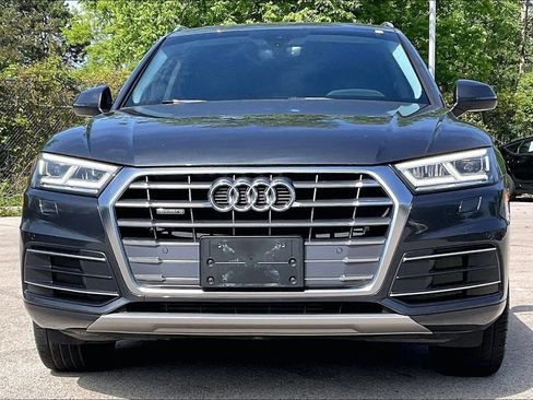 Used 2019 Audi Q5 2.0T Premium Plus w/ Premium Plus Package AWD/4WD image 3