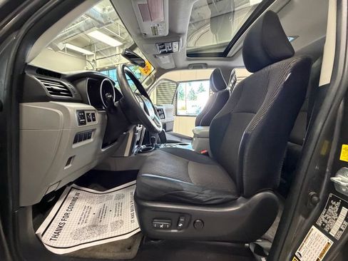 Used 2010 Toyota 4Runner SR5 AWD/4WD image 60