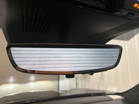 Certified 2026 Cadillac Vistiq Luxury image 35