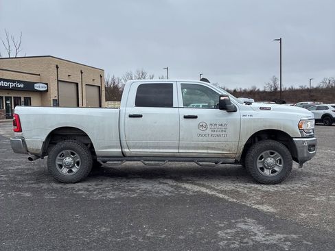 Used 2023 RAM 2500 Tradesman w/ Safety Group image 3