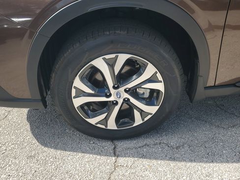 Used 2021 Subaru Outback Limited w/ Popular Package #2 image 5