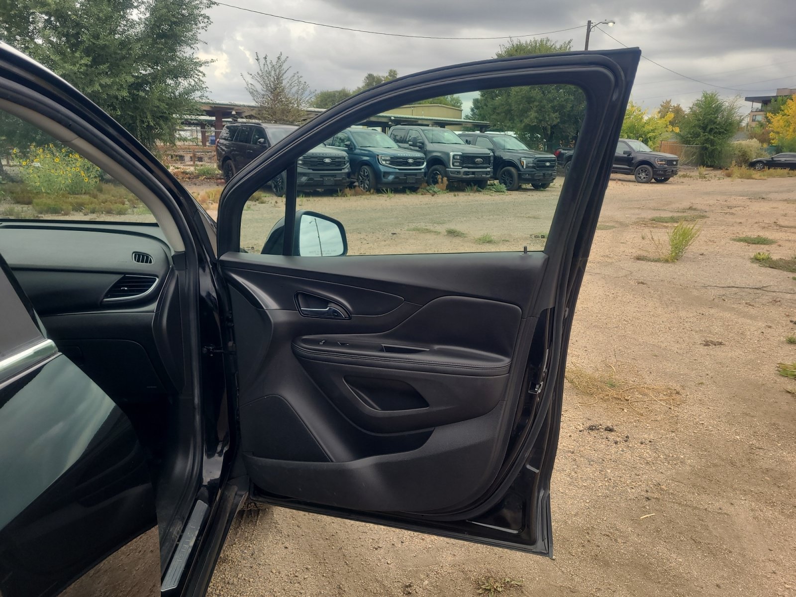 Used 2018 Buick Encore Preferred AWD/4WD image 16