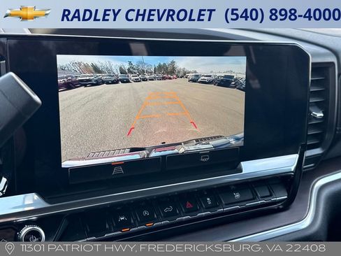 Certified 2026 GMC Sierra 1500 SLT AWD/4WD image 9