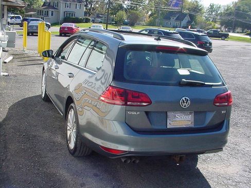 Used 2015 Volkswagen Golf TDI SE w/ Lighting Package image 3