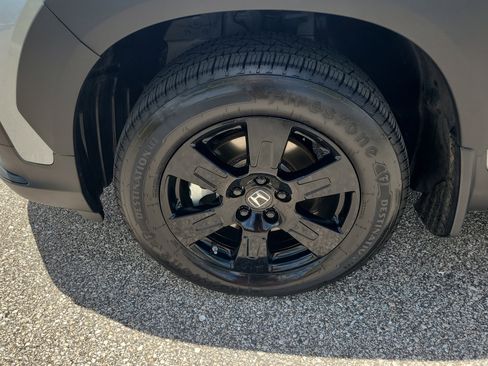 Used 2022 Honda Pilot TrailSport image 8