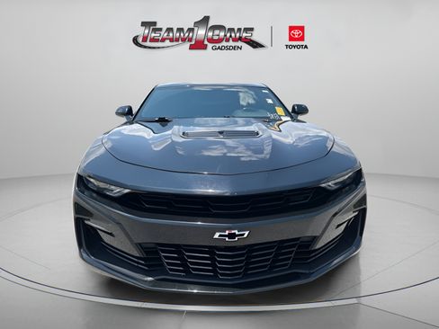 Used 2019 Chevrolet Camaro SS RWD image 2