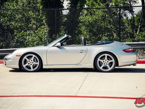 Used 2006 Porsche 911 Carrera RWD image 52