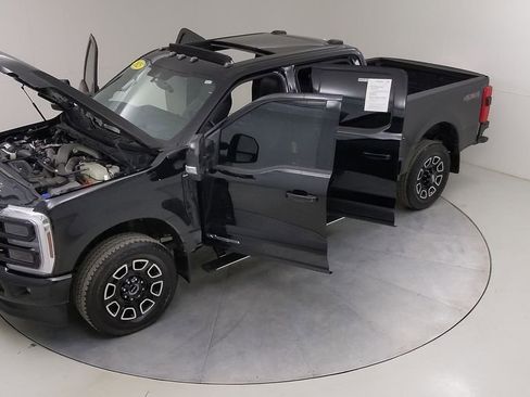 Certified 2025 Ford F250 Platinum AWD/4WD image 60