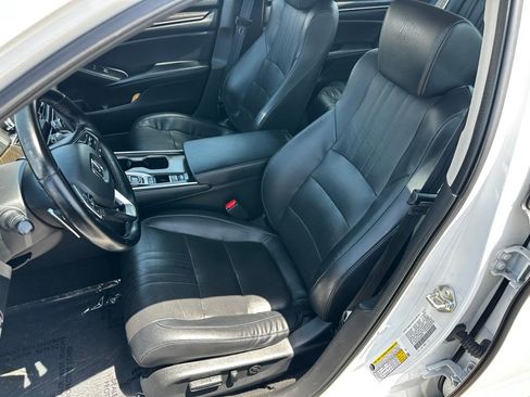 Used 2018 Honda Accord EX-L image 12