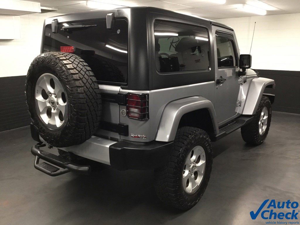 Used 2014 Jeep Wrangler Sahara w/ Dual Top Group AWD/4WD image 11