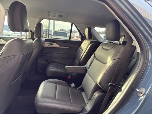 New 2026 Ford Explorer Active w/ Active Comfort Package image 25