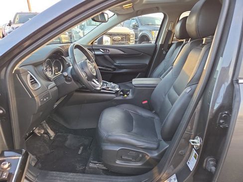 Used 2023 MAZDA CX-9 Touring image 10