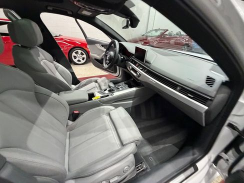 Used 2018 Audi A4 2.0T Prestige w/ Prestige Package image 32