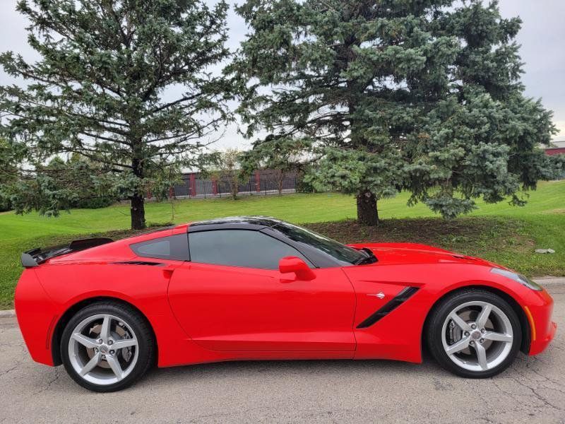 Used 2014 Chevrolet Corvette Stingray Coupe w/ 2LT Preferred Equipment Group RWD image 4