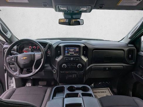 Used 2024 Chevrolet Silverado 1500 Custom image 13