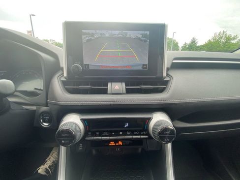 Used 2024 Toyota RAV4 XLE w/ Convenience Package AWD/4WD image 16