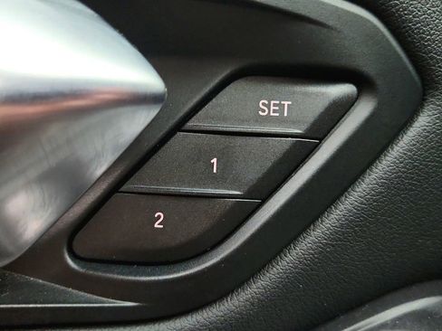 Used 2019 BMW 330i xDrive Sedan AWD/4WD image 22