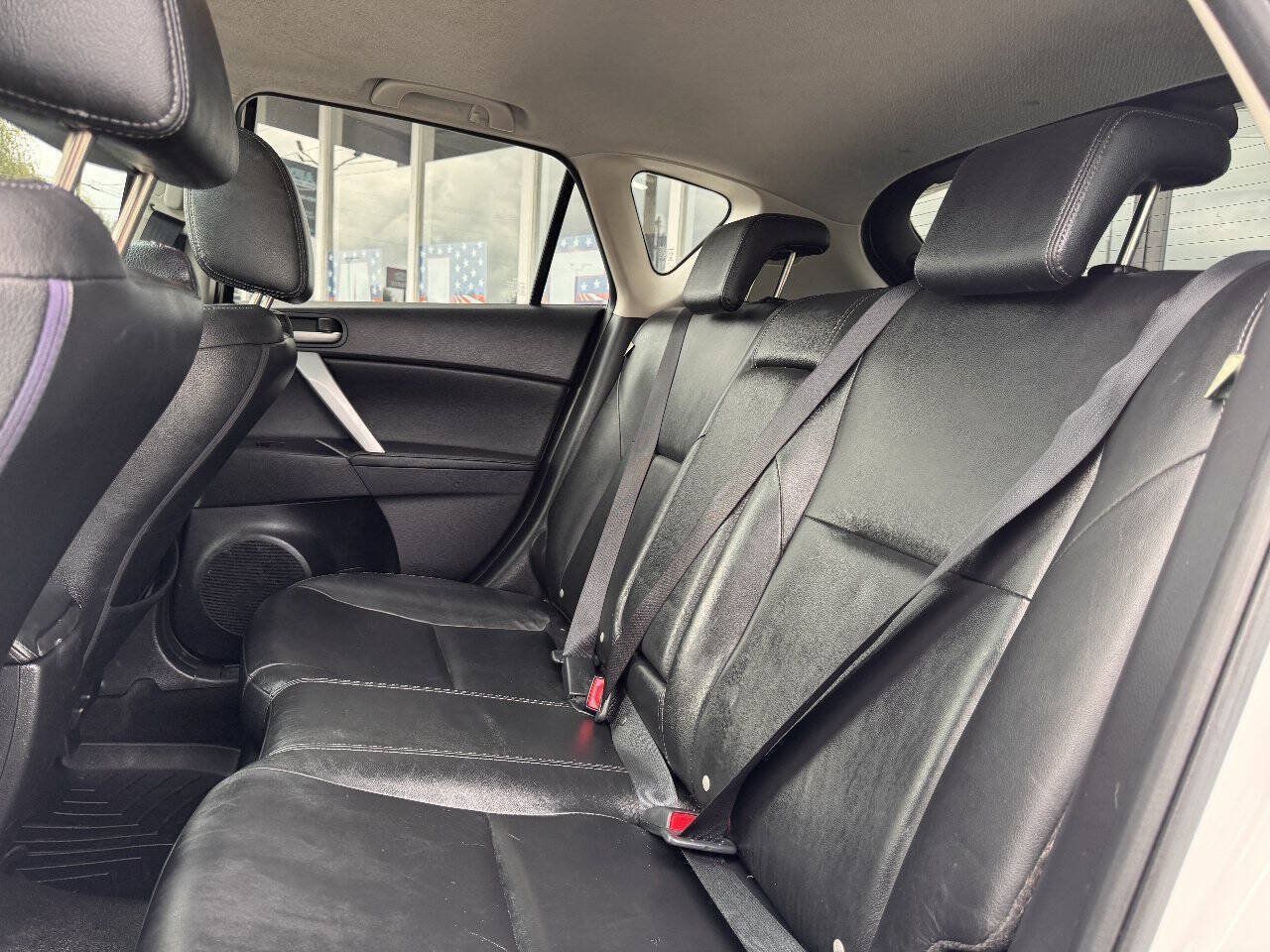 Used 2010 MAZDA MAZDA3 s Grand Touring FWD image 23