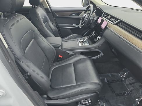 Used 2021 Jaguar F-PACE S image 12