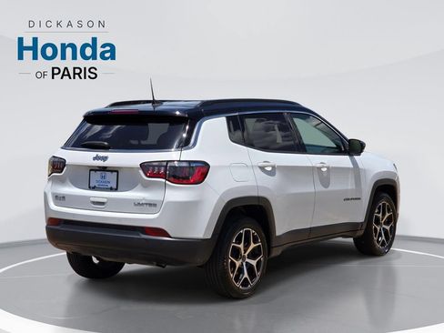 Used 2025 Jeep Compass Limited AWD/4WD image 4