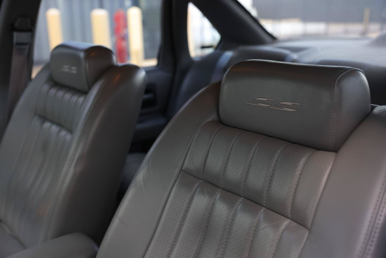 Used 1995 Chevrolet Caprice SS RWD image 23