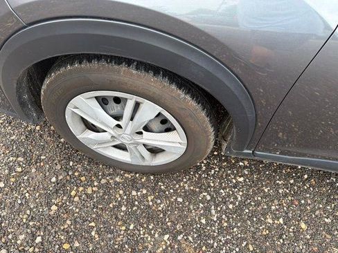 Used 2021 Nissan Kicks S FWD image 10